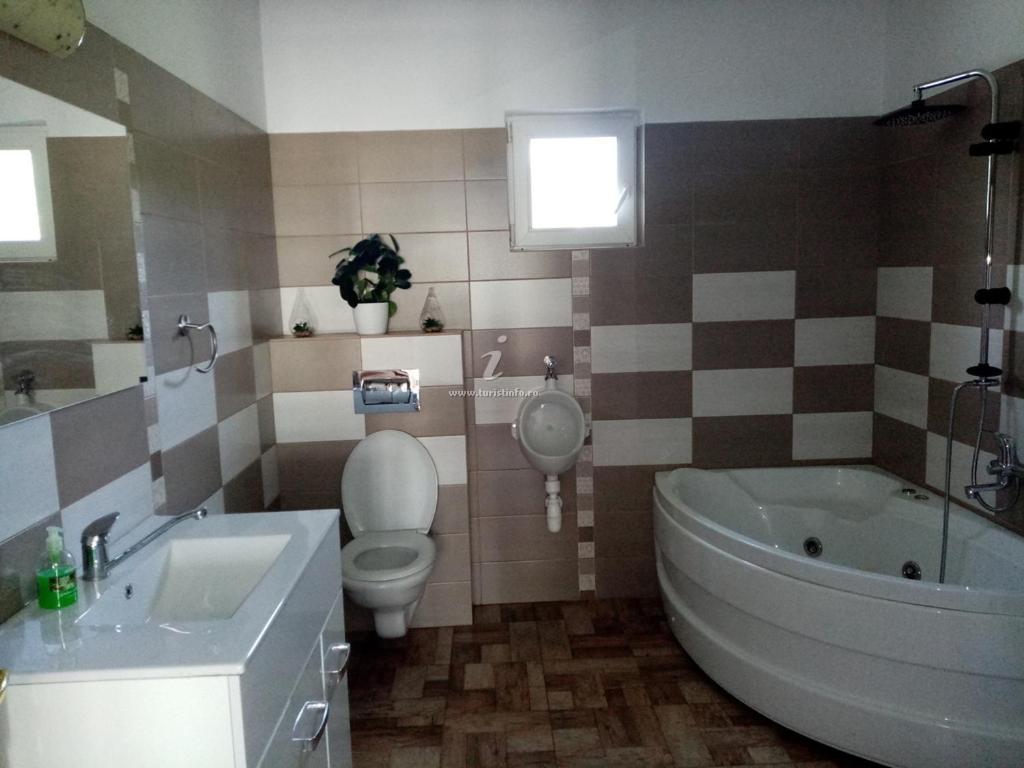 Hotel Casa Cornelia à Bran  Extérieur photo