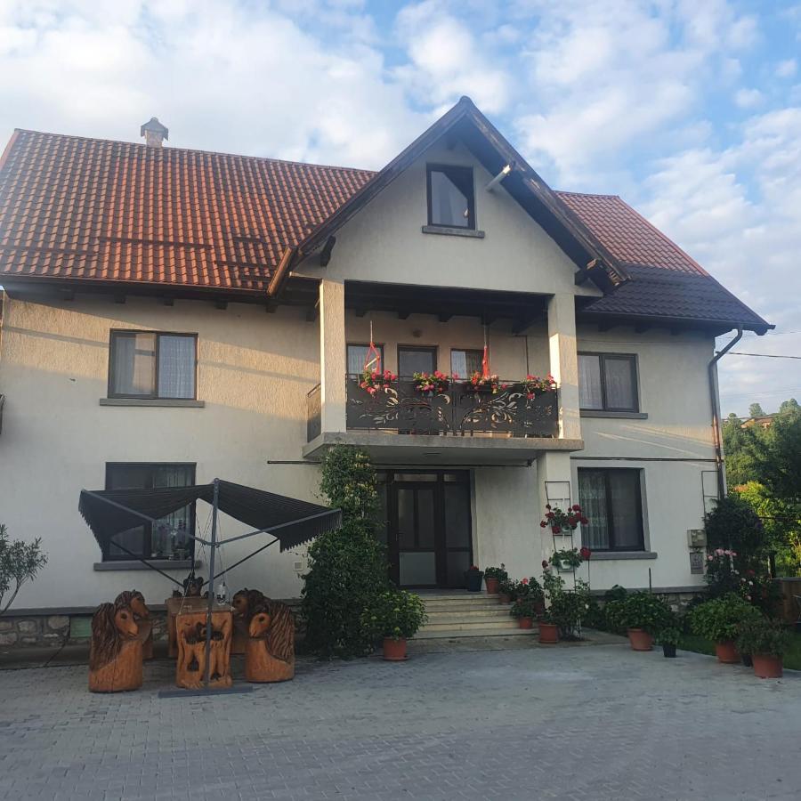 Hotel Casa Cornelia à Bran  Extérieur photo